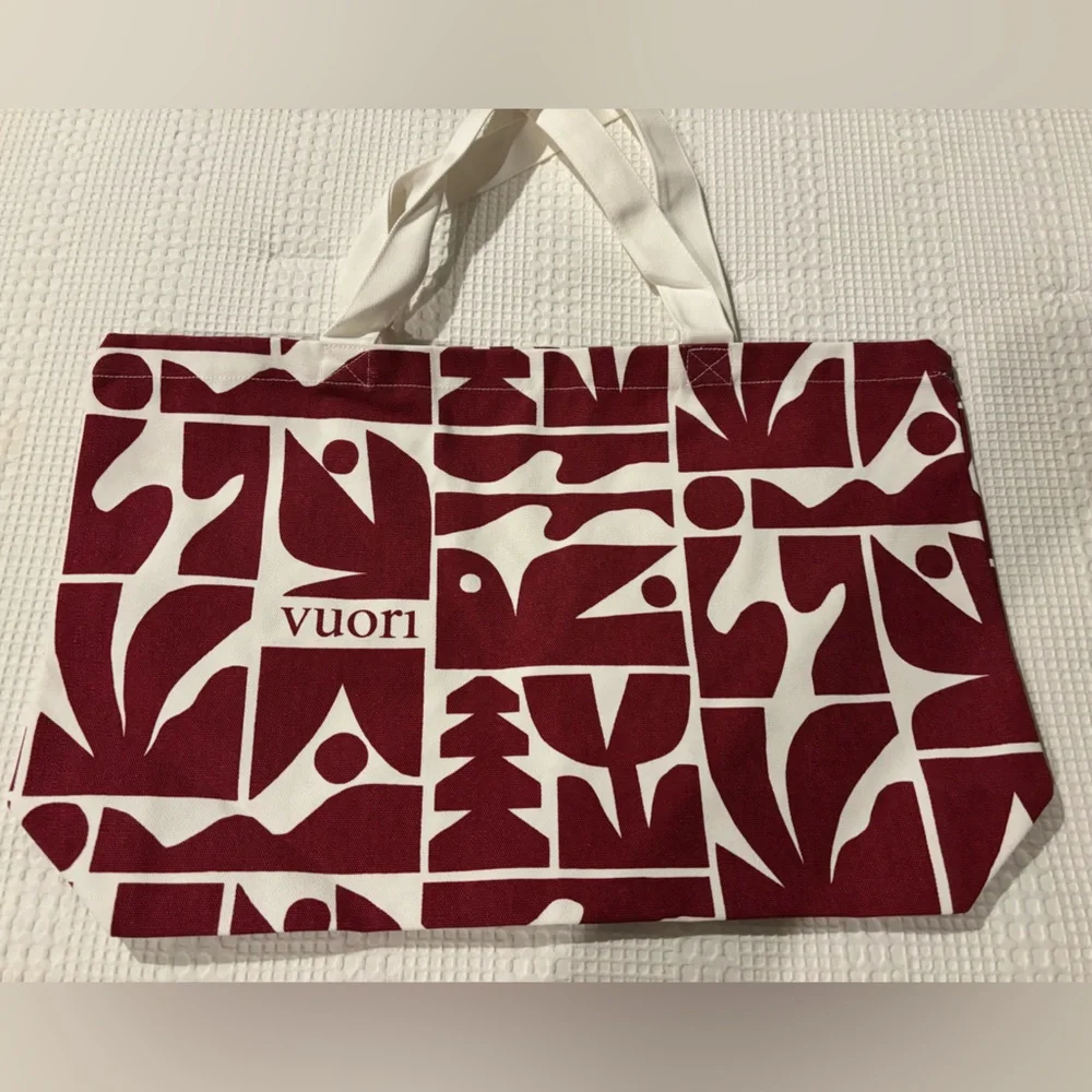 Vuori Holiday Tote-New - Picture 1 of 4
